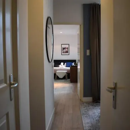 Apartment Rembrandtplein *